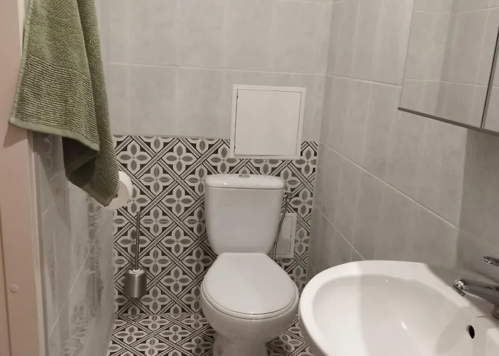 Myroom-2 Near The Center And The Stroomi